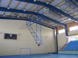 Konstrukcja podstropowa do koszykówki - hala w Tczewie (wys. 11 m)